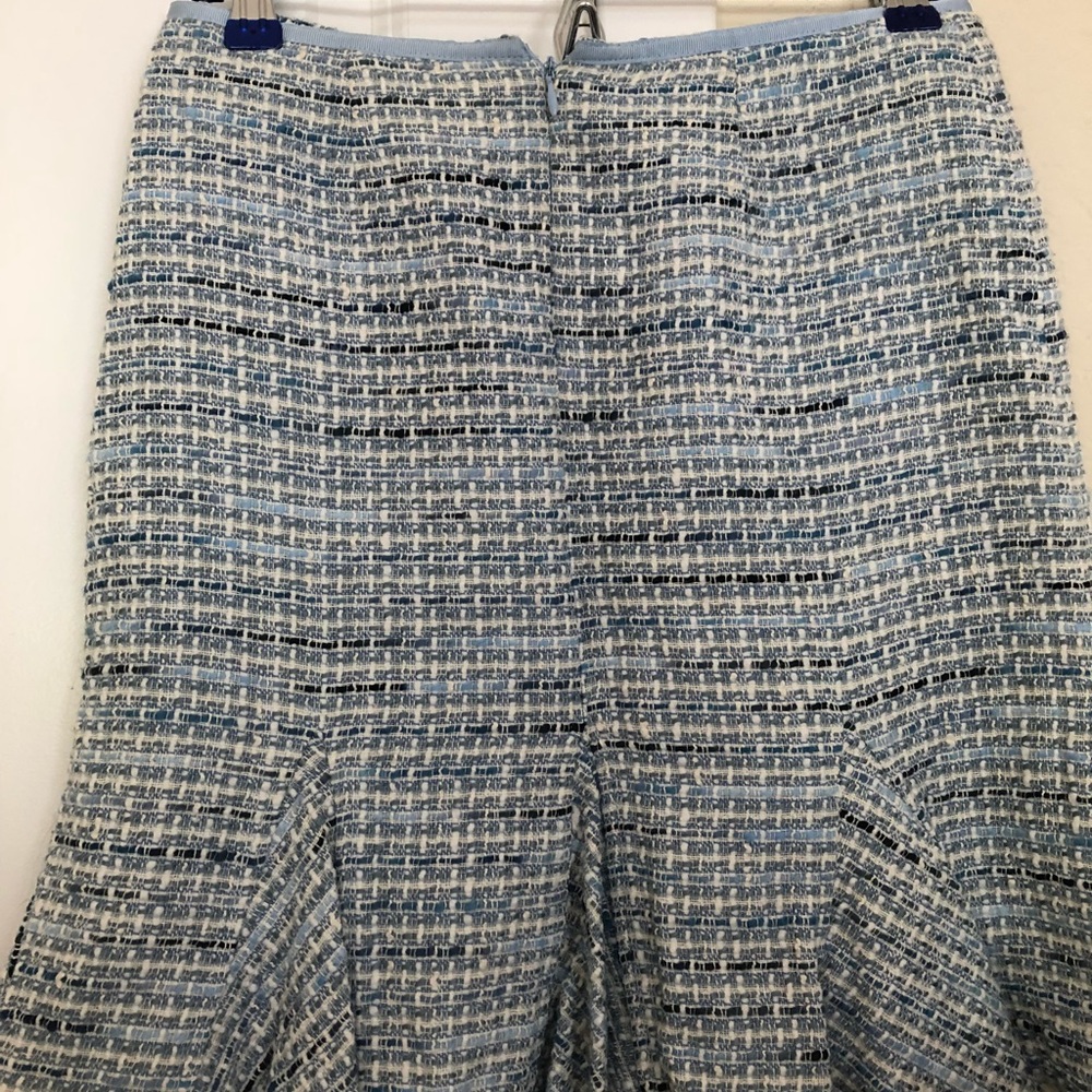 Skirt - Picture 2 of 3